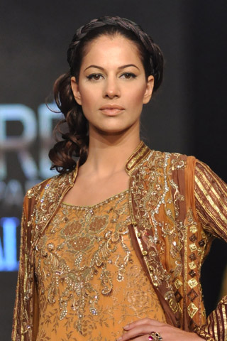 Misha Lakhani Collection at L'Oreal Paris Bridal Week 2012