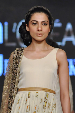 Misha Lakhani Collection at L'Oreal Paris Bridal Week 2012