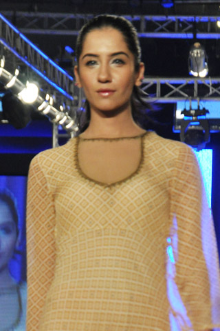 Misha Lakhani Collection at Sunsilk Fashion Week 2013