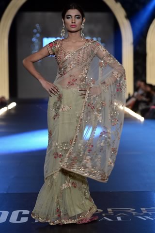 Misha Lakhani at PFDC Lâ€™Oreal Paris Bridal Week 2013