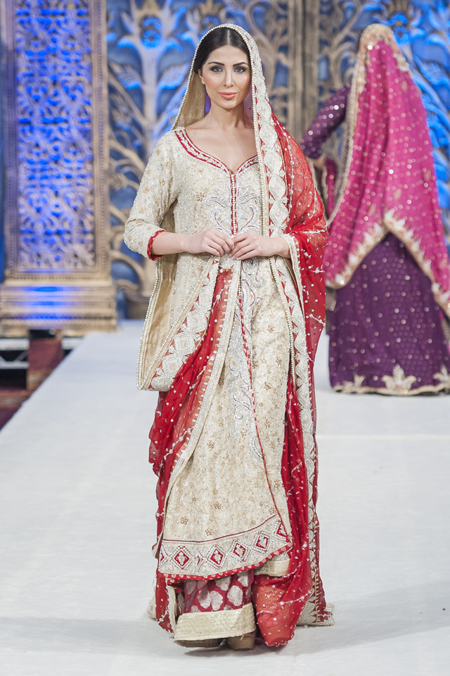 Mona Imran Bridal Collection at PFWL 14
