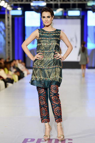 Nickie Nina Collection at PFDC SFW Day 2