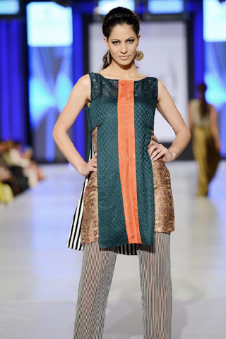 Nickie Nina Collection at PFDC SFW Day 2