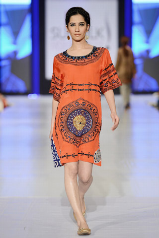 Nickie Nina Collection at PFDC SFW Day 2