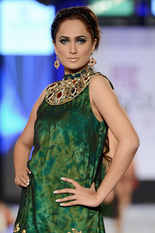 Nickie Nina Spring 2013 Collection at PFDC SFW