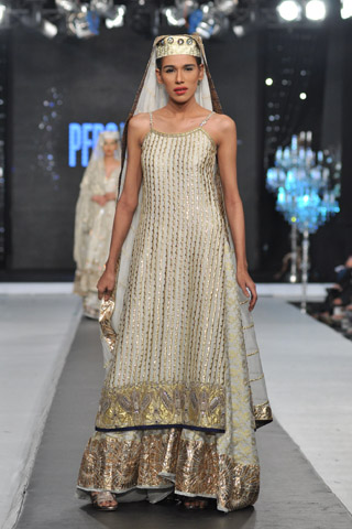 Nida Azwer Collection at L'Oreal Paris Bridal Week 2012 Day 4