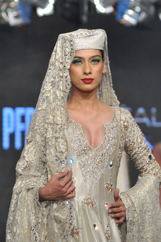 Nida Azwer Collection at L'Oreal Paris Bridal Week 2012 Day 4