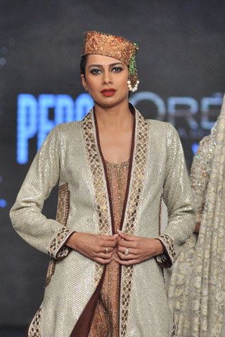 Nida Azwer Collection at L'Oreal Paris Bridal Week 2012 Day 4