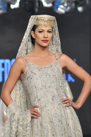 Nida Azwer Collection at L'Oreal Paris Bridal Week 2012 Day 4