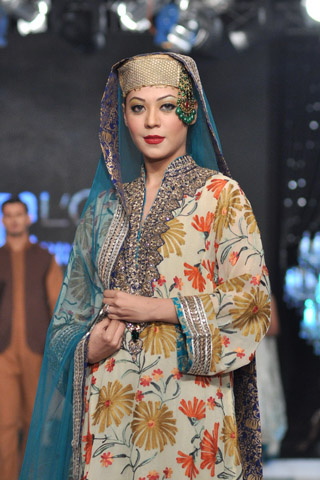Nida Azwer Collection at L'Oreal Paris Bridal Week 2012 Day 4