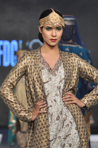 Nida Azwer Collection at L'Oreal Paris Bridal Week 2012 Day 4
