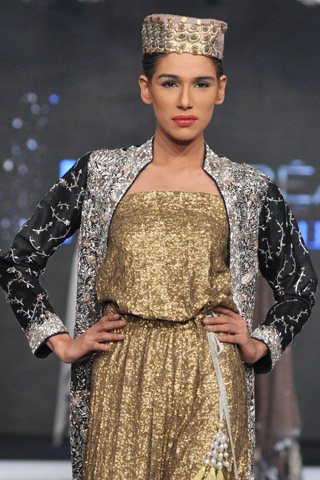 Nida Azwer Collection at L'Oreal Paris Bridal Week 2012 Day 4