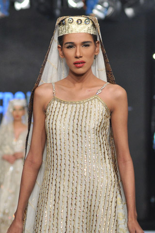 Nida Azwer Collection at L'Oreal Paris Bridal Week 2012 Day 4
