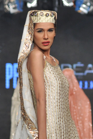 Nida Azwer Collection at L'Oreal Paris Bridal Week 2012 Day 4