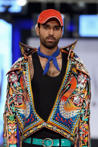 Rizwan Beyg Collection at PFDC Sunsilk Fashion Week