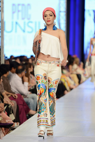 Rizwan Beyg Collection at PFDC Sunsilk Fashion Week Day 3