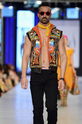 Rizwan Beyg Collection at PFDC Sunsilk Fashion Week Day 3