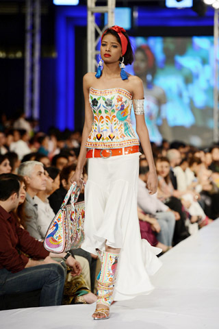 Rizwan Beyg Collection at PFDC Sunsilk Fashion Week Day 3