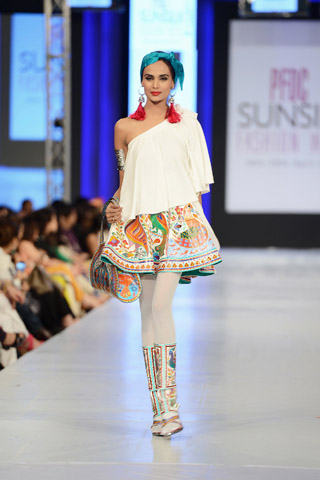 Rizwan Beyg Collection at PFDC Sunsilk Fashion Week Day 3