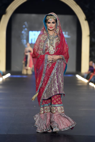 Saai by Sahar Atif 2013 Formal Collection