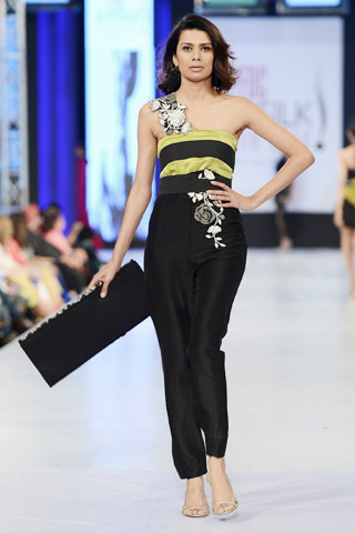 Sana Safinaz Collection at PFDC SFW 2013 Day 3