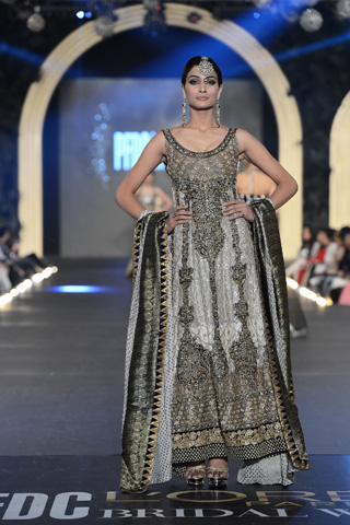 PFDC Lâ€™Oreal Paris Formal Bridal Sana Safinaz Collection