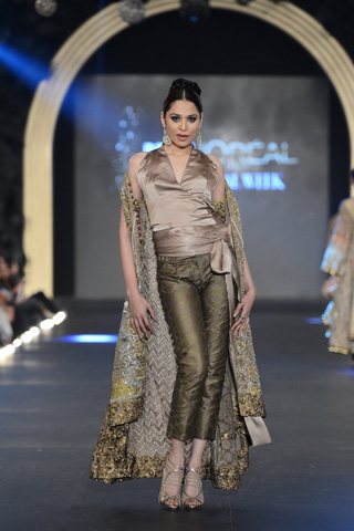 PFDC Lâ€™Oreal Paris Sana Safinaz Formal Bridal 2013 Collection