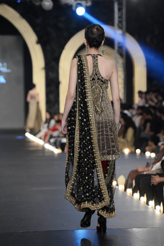 PFDC Lâ€™Oreal Paris Sana Safinaz Formal Bridal Collection