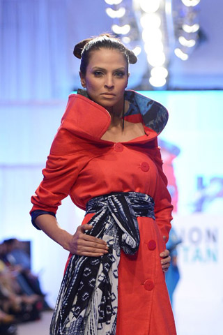 Sanam Chaudhri Collection at Fashion Pakistan Week 2012