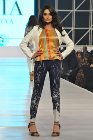 APTMA Clothing Latest Sania Maskatiya Collection