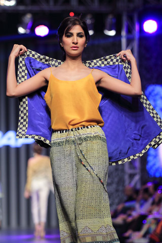 2013 Autumn Sania Maskatiyaâ€™s Hanza Collection