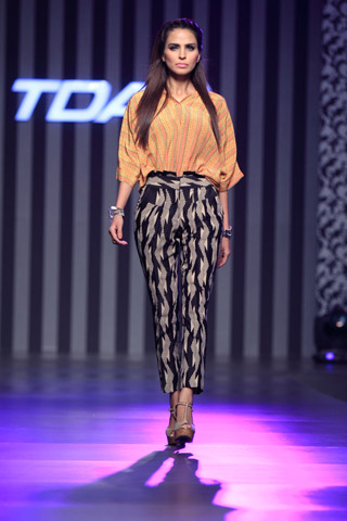 Autumn 2013 Sania Maskatiyaâ€™s Hanza TDAP Collection
