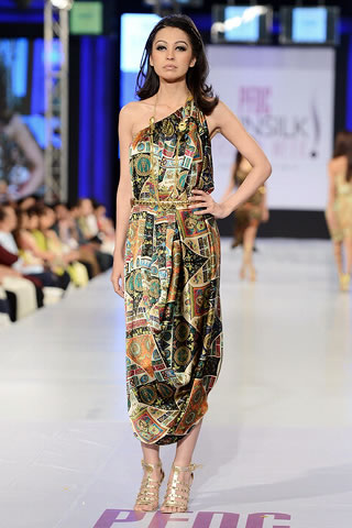 Shehla Chatoor Collection at PFDC Sunsilk Fashion Week Day 2