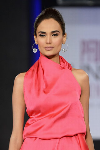 Sublime by Sara Shahid at PFDC SFW 2013