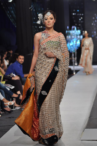 Teena By Hina Butt Collection at LPBW 2012 Day 2