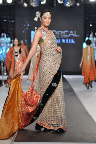 Teena By Hina Butt Collection at LPBW 2012 Day 2