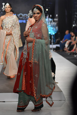 Teena By Hina Butt Collection at LPBW 2012 Day 2