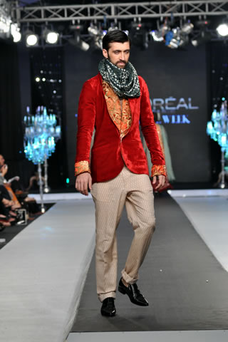 Teena By Hina Butt Collection at LPBW 2012 Day 2