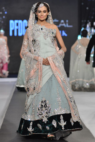 Teena By Hina Butt Collection at LPBW 2012 Day 2