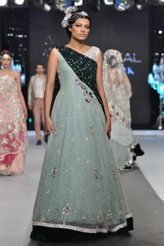 Teena By Hina Butt Collection at LPBW 2012 Day 2