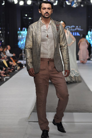 Teena By Hina Butt Collection at LPBW 2012 Day 2
