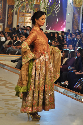 Teena by Hina Butt PBCW 2013 Collection