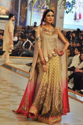 Formal Teena by Hina Butt PBCW Collection