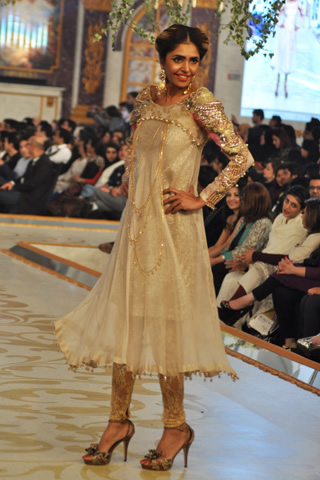 Formal Teena by Hina Butt Collection