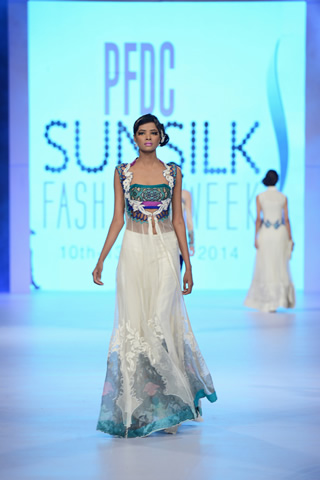 Teena by Hina Butt Summer PFDC Collection