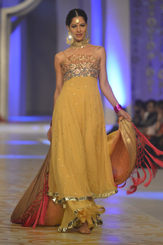 Teena by Hina Butt at Pantene Bridal Couture Week 2013
