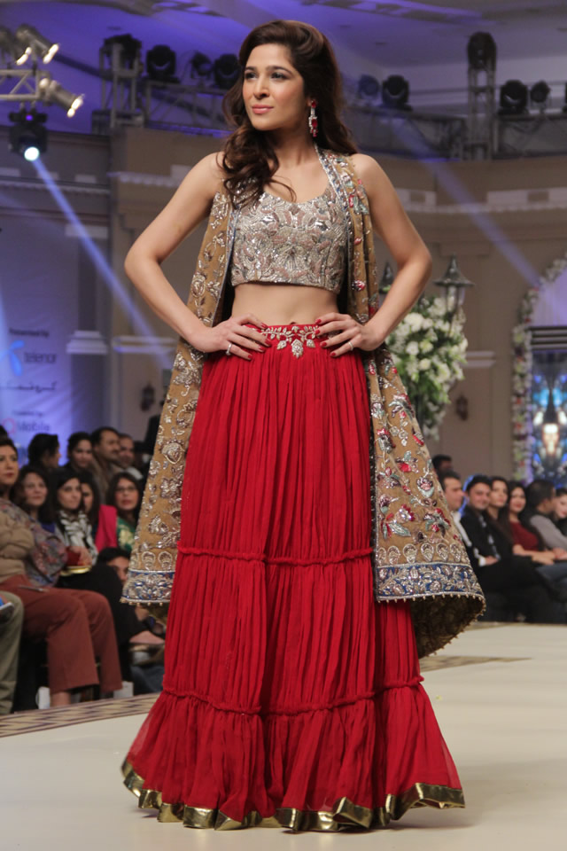 Perenia Progressive Tena Durrani 2014 Collection