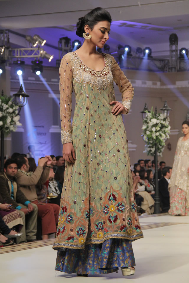 Bridal Tena Durrani Perenia Progressive Collection