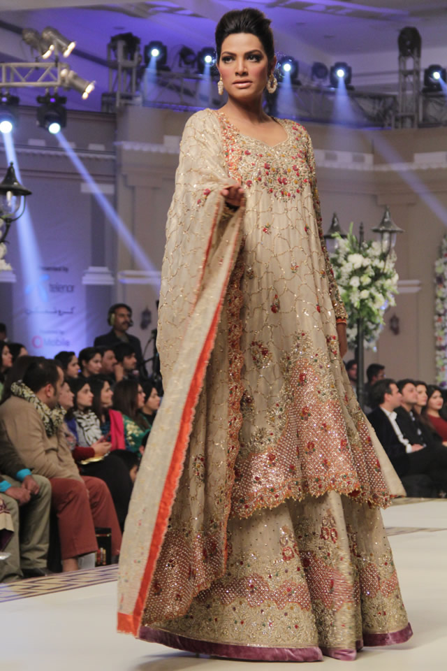 2014 Tena Durrani Perenia Progressive Collection