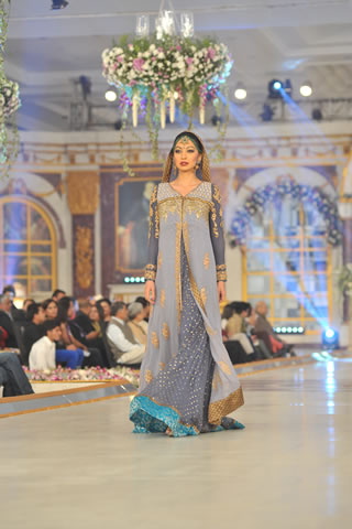 Uzma Babar PBCW Collection